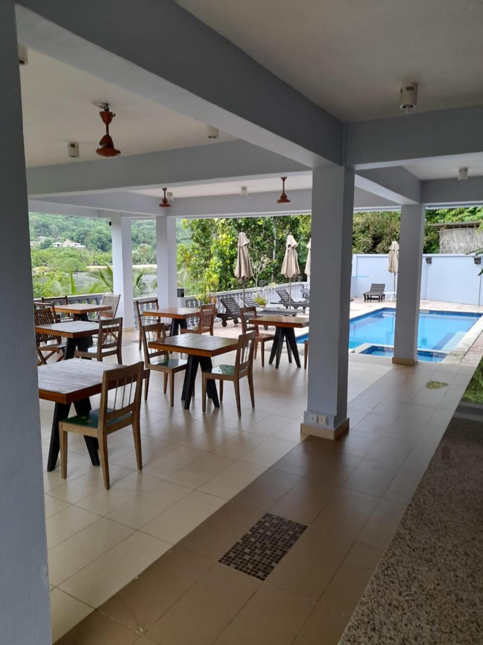 Bayview Villa -Sea Side Villa Anse Boileau Exteriér fotografie
