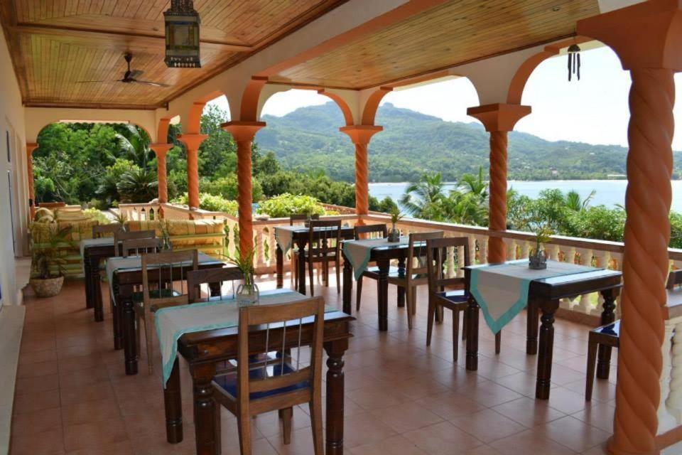 Bayview Villa -Sea Side Villa Anse Boileau Exteriér fotografie